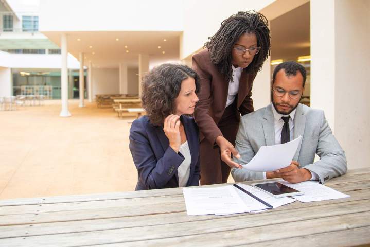Quelles sont les principales fonctions d'un avocat en droit de succession ? Pointe-à-Pitre